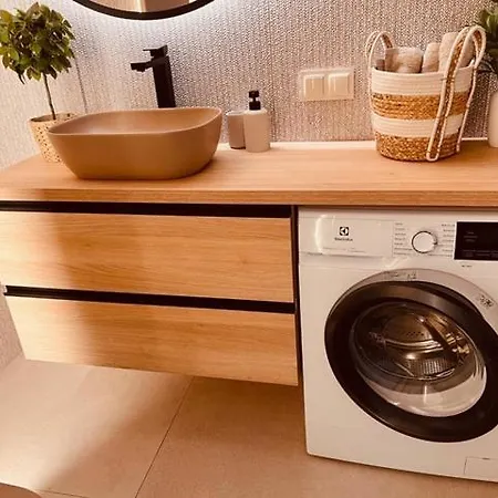 Seaside By Bookinghost *