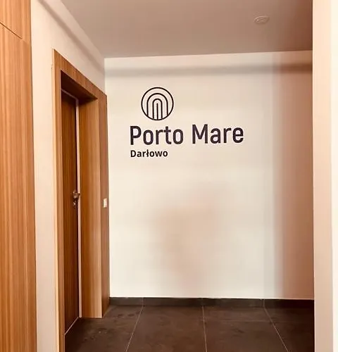 Seaside By Bookinghost